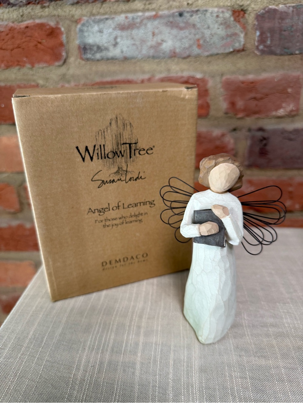 Willow Tree Angel of Learning